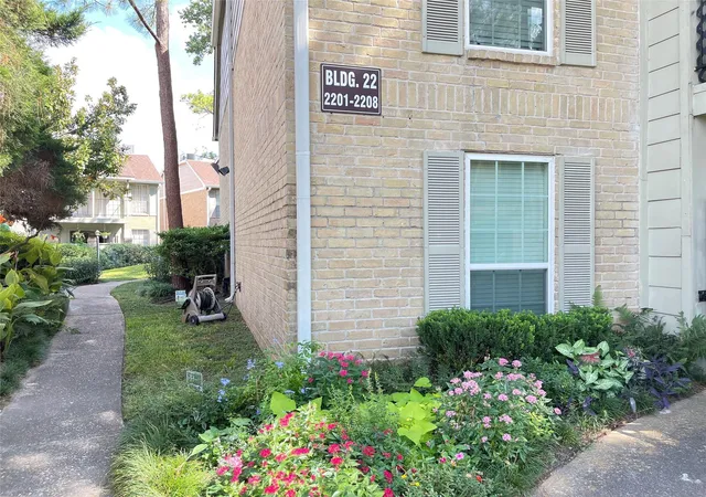 Homes for sale in Houston, TX | 2800 Jeanetta St #2204, Houston, TX 77063 | MLS# 59632635