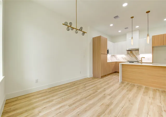 2nd image of 7827 Brandon St, Houston, TX 77051