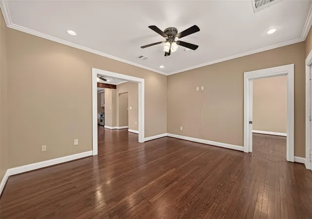 4th image of 1419 Lombardy St, Houston, TX 77023 | MLS# 75777565