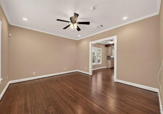 5th image of 1419 Lombardy St, Houston, TX 77023 | MLS# 75777565
