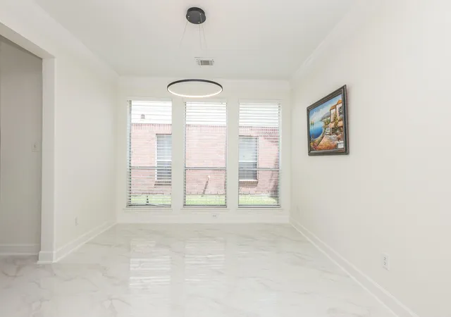 Photo 3 of Single family home for sale at 4111 Blue Forest Dr, Humble, TX 77346 | MLS# 31022552 | Listing updated on 2026-10-09