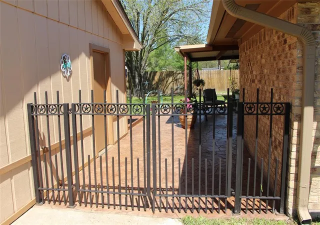 24th image of 12710 Dannhaus Rd, Needville, TX 77461 | MLS# 18400342