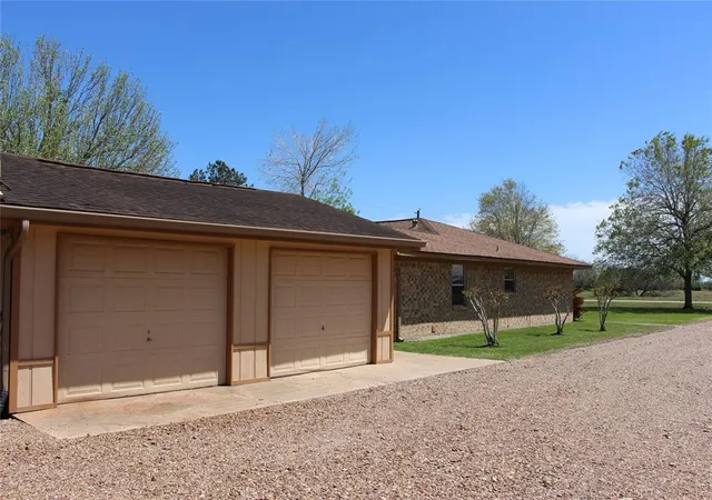 Photo 3 of Sale Pending at 12710 Dannhaus Rd, Needville, TX 77461 | MLS# 18400342 | Listing updated on 2021-04-30