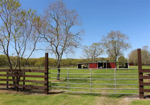 Photo 3 of Sale Pending at 12710 Dannhaus Rd, Needville, TX 77461 | MLS# 18400342 | Listing updated on 2021-04-30