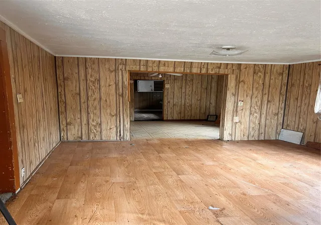 3rd image of 3103 Altoona, Houston, TX 77026 | MLS# 71510395