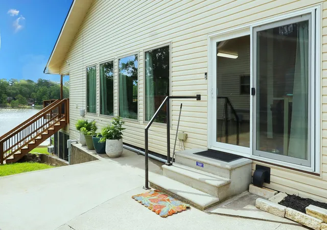 5th image of 155 Ridgecrest Dr Dr, Burkeville, TX 75932 | MLS# 40479768