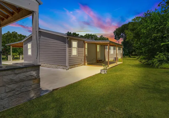 29th image of 555 Wilder Crest Ln, Brenham, TX 77833 | MLS# 27347061