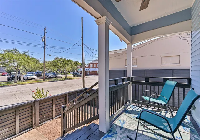 Photo 3 of Single family home for sale at 1419 39th Street, Galveston, TX 77550 | MLS# 15070895 | Listing updated on 2026-06-17