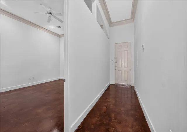 3rd image of 5801 Winsome Ln #305, Houston, TX 77057 | MLS# 41949263