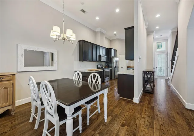 Photo 3 of Single family home for sale at 615 W 24th Street, Houston, TX 77008 | MLS# 29905385 | Listing updated on 2026-09-13