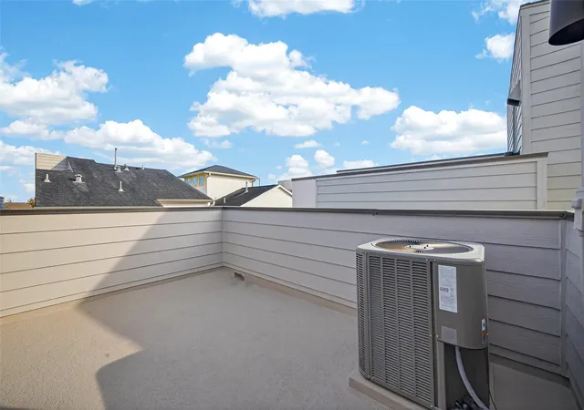 31st image of 5313 Inker St, Houston, TX 77007 | MLS# 61211352