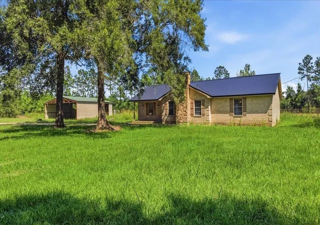 Homes for sale in Evadale, TX | 248 County Road 870, Evadale, TX 77615 | MLS# 80765459