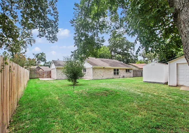 16th image of 19514 Lockridge Dr, Spring, TX 77373 | MLS# 66086632