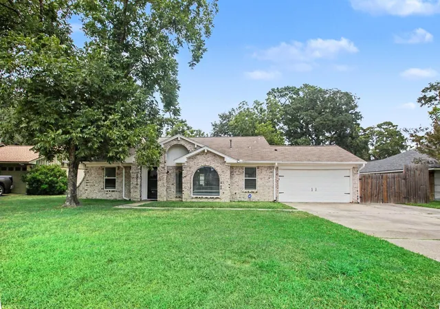 1st image of 19514 Lockridge Dr, Spring, TX 77373 | MLS# 66086632