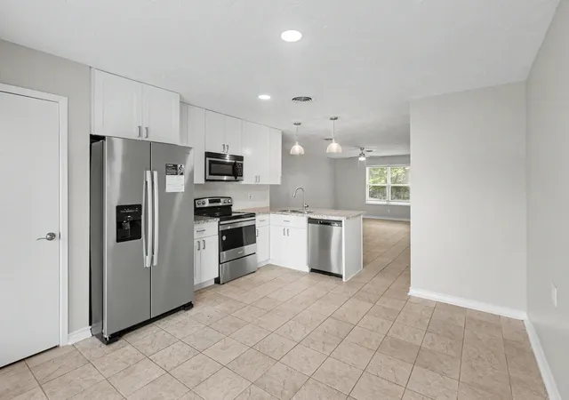 4th image of 19514 Lockridge Dr, Spring, TX 77373 | MLS# 66086632