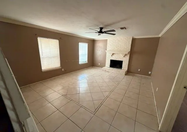 Photo 2 of Single family home for sale at 1927 Overbrook Cir, Missouri City, TX 77459 | MLS# 2611692 | Listing updated on 2026-09-10