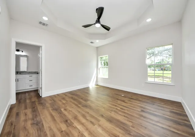 5th image of 706 Clara Ave, El Campo, TX 77437 | MLS# 11872416