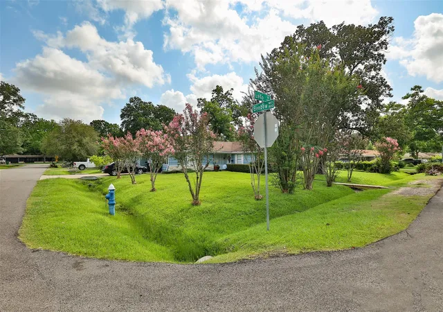 1st image of 9358 Leto Rd, Houston, TX 77080 | MLS# 53607375