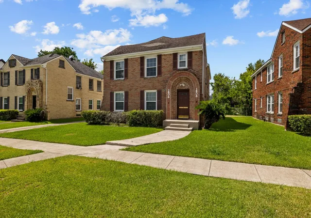 4th image of 2806 Cleburne St, Houston, TX 77004 | MLS# 26419345