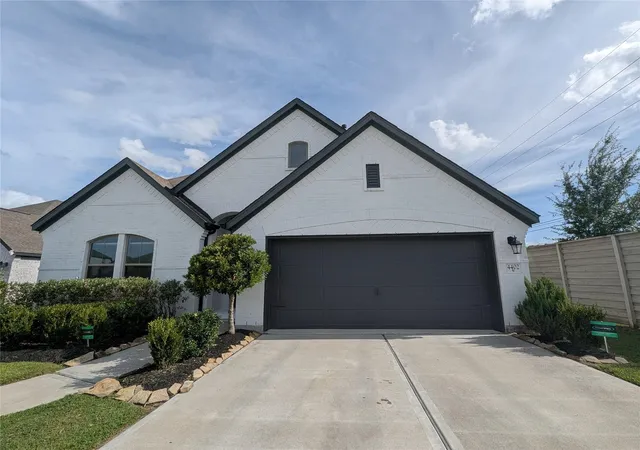 1st image of 4402 Stone Ridge Ln, Manvel, TX 77578 | MLS# 47045415
