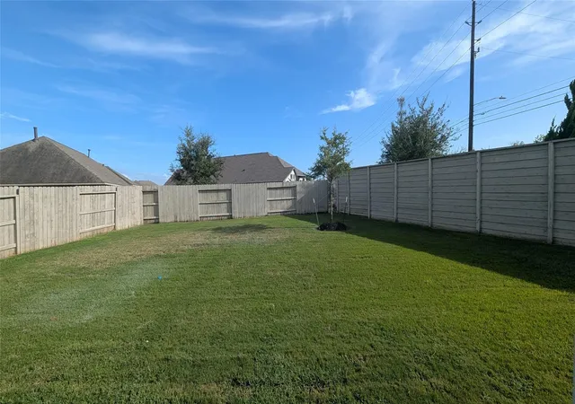 41st image of 4402 Stone Ridge Ln, Manvel, TX 77578 | MLS# 47045415