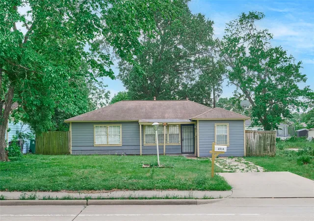 1st image of 4914 Yellowstone Blvd, Houston, TX 77021 | MLS# 18277672