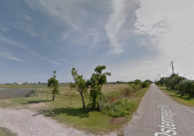 Photo 2 of Land for sale at 12101 Ostermeyer Road, Galveston, TX 77554 | MLS# 58213403 | Listing updated on 2026-06-16