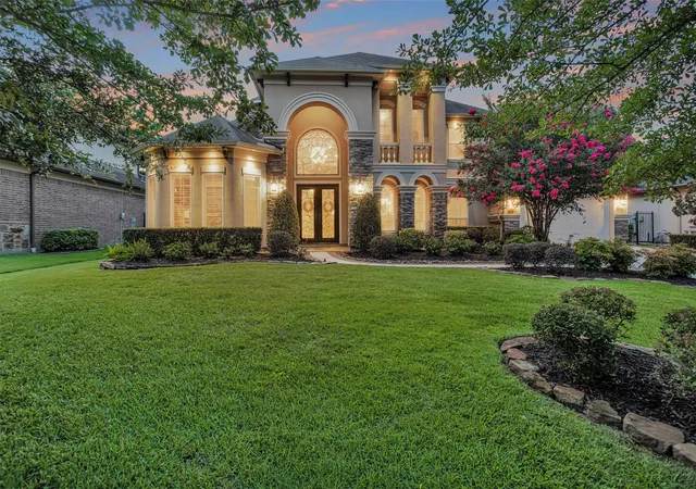 Photo 1 of Mansion for sale at 110 Sunridge Ct, Montgomery, TX 77316 | MLS# 33935446 | Listing updated on 2026-09-10