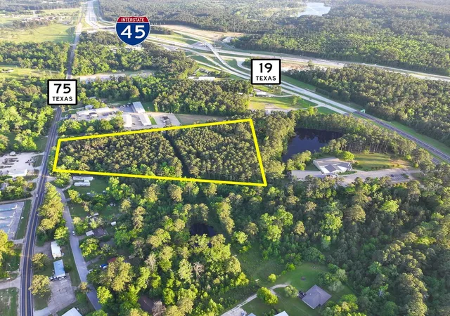 4th image of 1 Sh 75 South, Huntsville, TX 77340 | MLS# 32876578