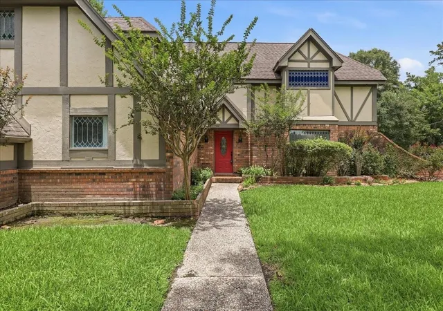 2nd image of 4702 Frost Pl, Orange, TX 77630 | MLS# 2171453