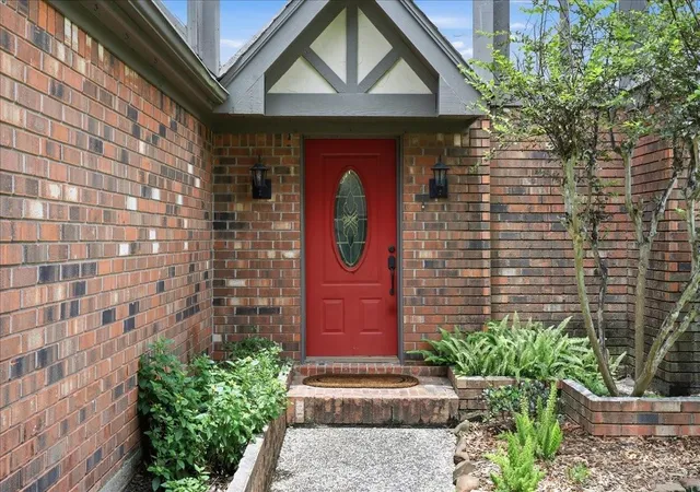 3rd image of 4702 Frost Pl, Orange, TX 77630 | MLS# 2171453