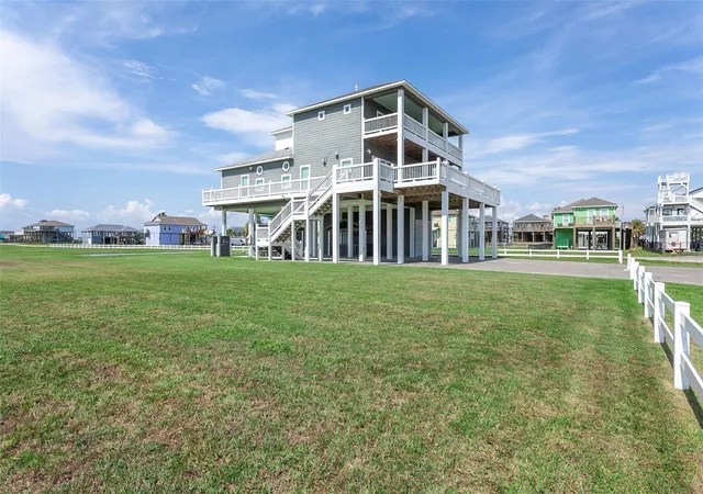 Photo 4 of Single family home for sale at 1255 Cloon St, Port Bolivar, TX 77650 | MLS# 69023161 | Listing updated on 2026-09-18