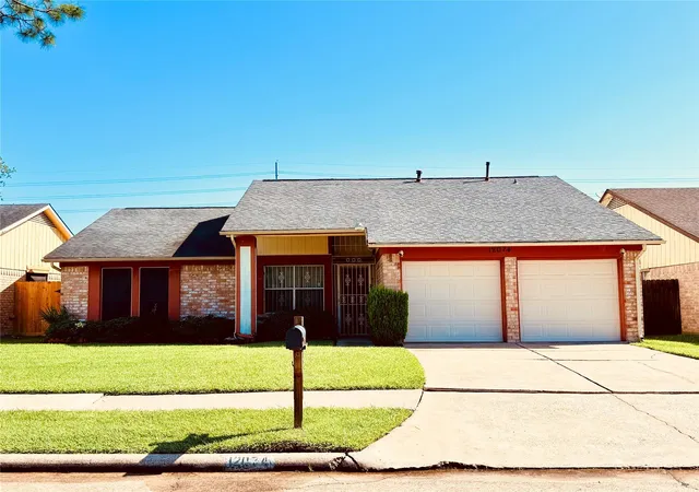1st image of 12074 Fairpoint Dr, Houston, TX 77099 | MLS# 7646523