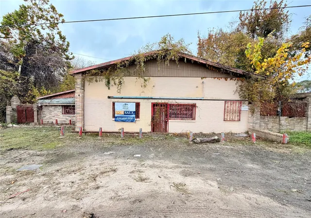 Photo 3 of Land for sale at 9629 Jensen Dr, Houston, TX 77093 | MLS# 17078406 | Listing updated on 2026-07-11