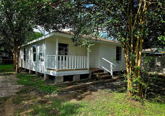 Photo 3 of Single family home for sale at 4642 Mierianne St, Houston, TX 77093 | MLS# 87139207 | Listing updated on 2026-07-15