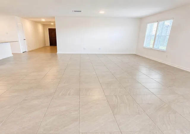 3rd image of 1710 Vista Luna Dr, Texas City, TX 77591 | MLS# 71685209
