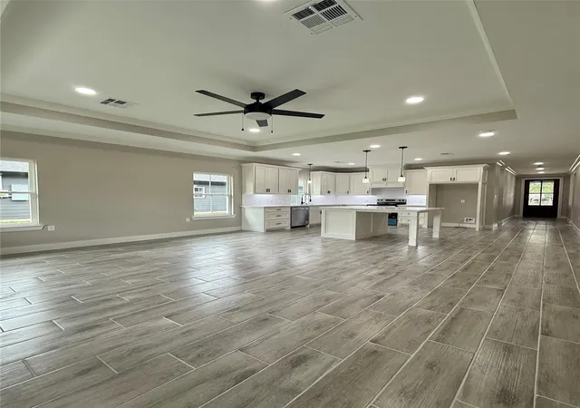 4th image of 865 Dundee St, Vidor, TX 77662 | MLS# 72512578