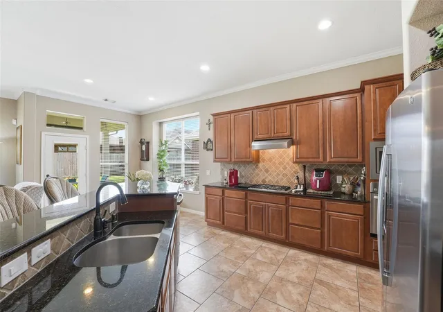 Photo 3 of Single family home for sale at 10222 Broken Tr Ct, Humble, TX 77338 | MLS# 53233979 | Listing updated on 2026-08-30