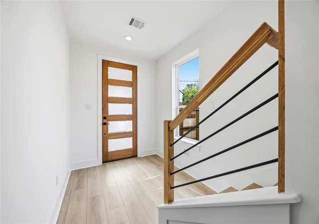 3rd image of 3431 Dennis St St, Houston, TX 77004 | MLS# 70751778