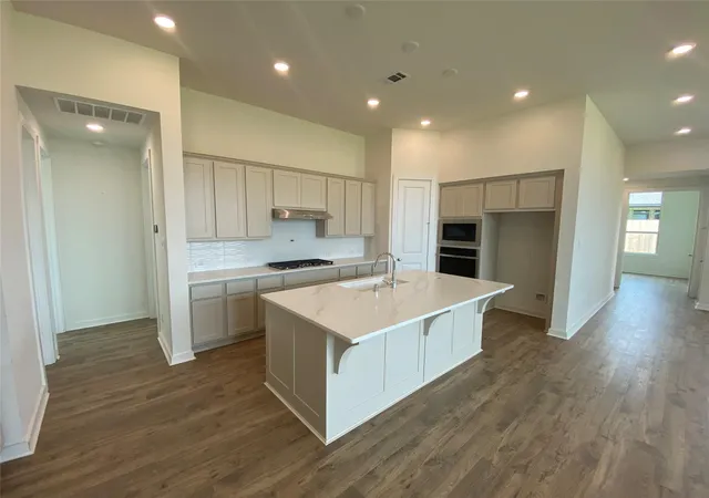 Homes for sale in Mont Belvieu, TX | 12226 Hyland Ln, Mont Belvieu, TX 77523 | MLS# 32504390
