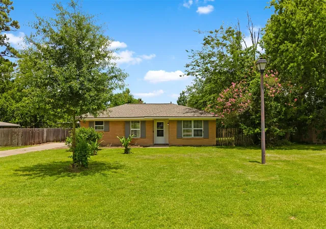 Homes for sale in Houston, TX | 18108 Wild Oak Dr, Houston, TX 77090 | MLS# 50244607