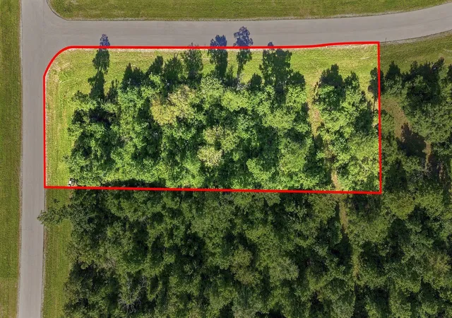 Photo 1 of Land for sale at 300 Iron Horse Rd, Willis, TX 77378 | MLS# 36965035 | Listing updated on 2026-08-07