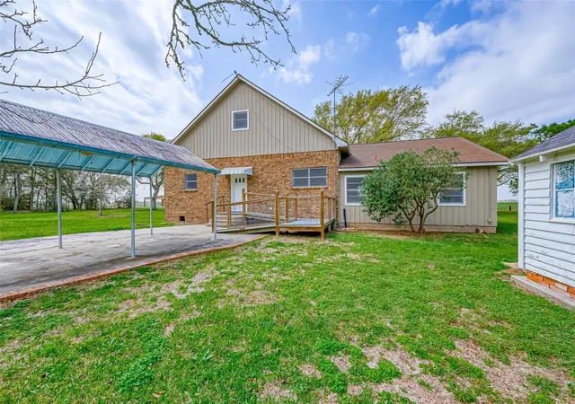4th image of 1826 County Road 469, El Campo, TX 77437 | MLS# 35564268