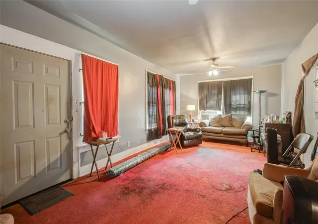 4th image of 3405 Orange St, Houston, TX 77020 | MLS# 73250945