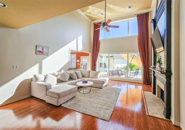 Homes for sale in Sugar Land, TX | 5007 Cambridge St, Sugar Land, TX 77479 | MLS# 6585109