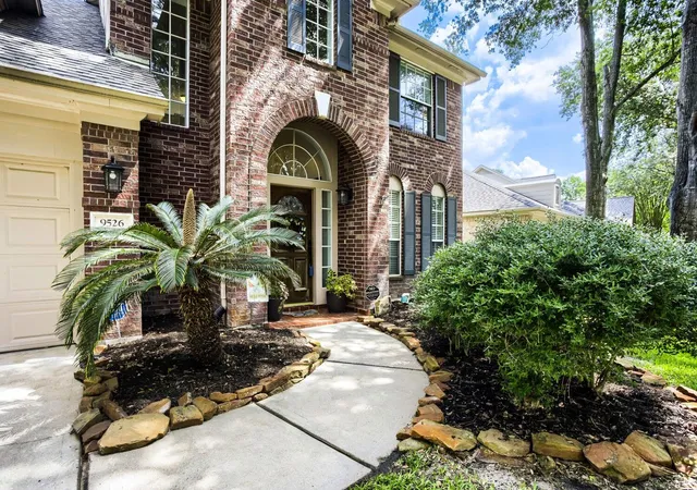 Photo 3 of Sale Pending at 9526 Kelsey Meadows Ct, Houston, TX 77040 | MLS# 72353151 | Listing updated on 2026-09-16