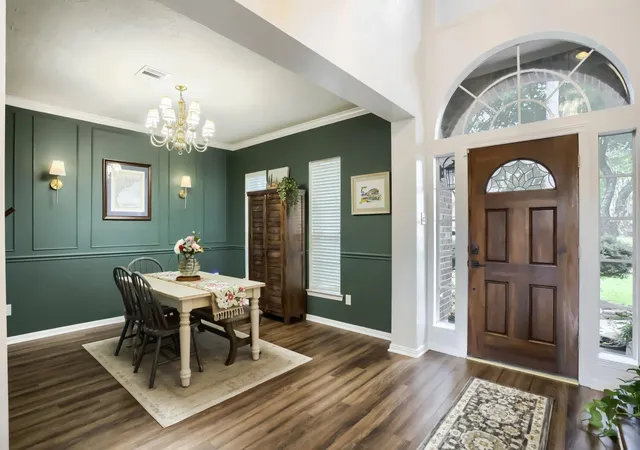 Photo 3 of Sale Pending at 9526 Kelsey Meadows Ct, Houston, TX 77040 | MLS# 72353151 | Listing updated on 2026-09-16