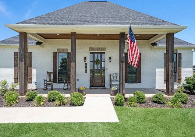 Homes for sale in Bellville, TX | 184 Randi Rd, Bellville, TX 77418 | MLS# 87806839