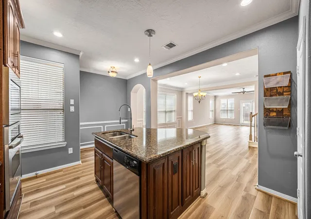 5th image of 5309 Nolda St, Houston, TX 77007 | MLS# 54393479