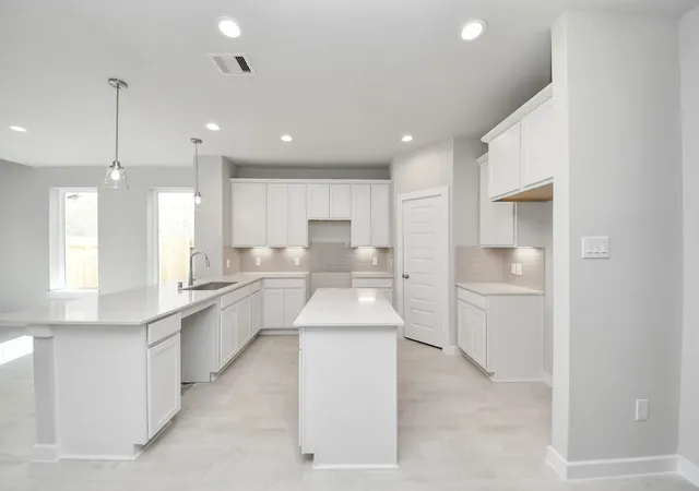 Photo 4 of Single family home for sale at 19015 Cape Capasso Dr, Hockley, TX 77447 | MLS# 81521315 | Listing updated on 2026-08-16